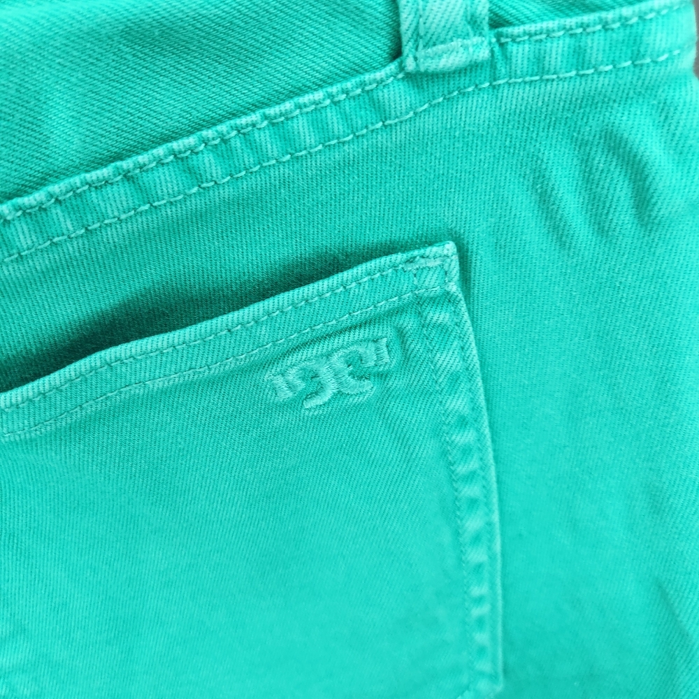 Tory Burch• Green cropped skinny jean. Sz 30 (A90) - Picture 7 of 9